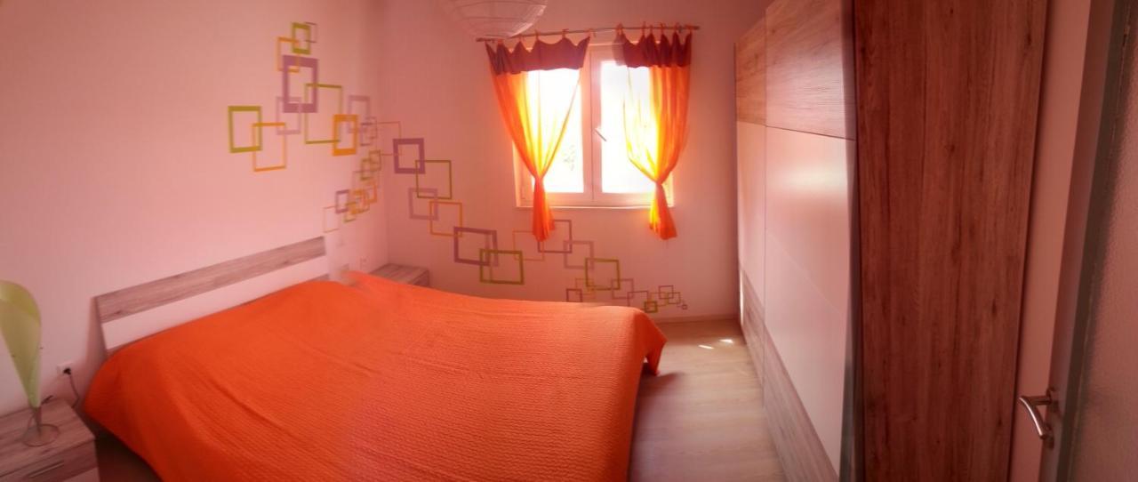 Apartment Tara Sumartin Zewnętrze zdjęcie